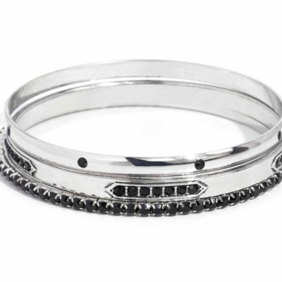 Vicious Value - Black Bracelet - Picture 2 of 2